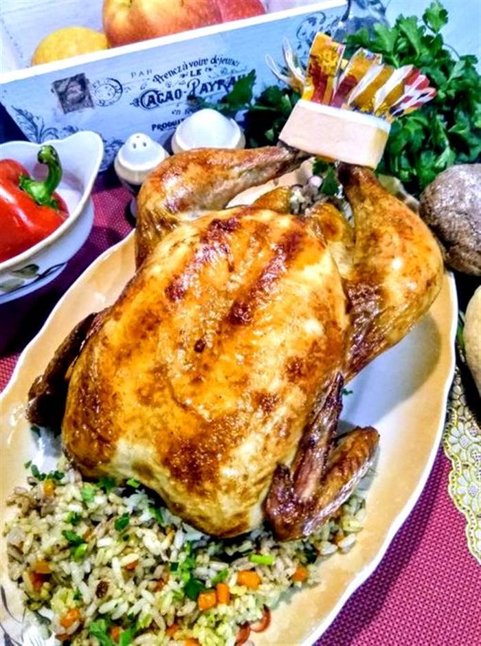 Курка з рисом у духовці рецепт з фото покроково змащуємо соняшниковою олією, викладаємо